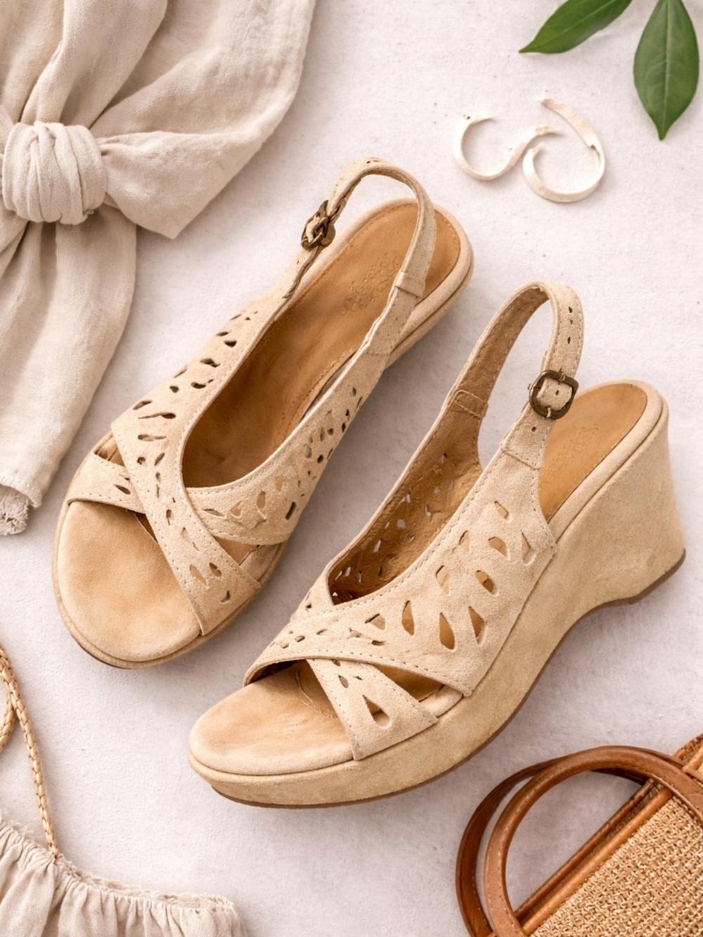 Sundance Suede Wedge Sandals Boho Cutout Slingback Neutral Italy 37 US 6.5 C36